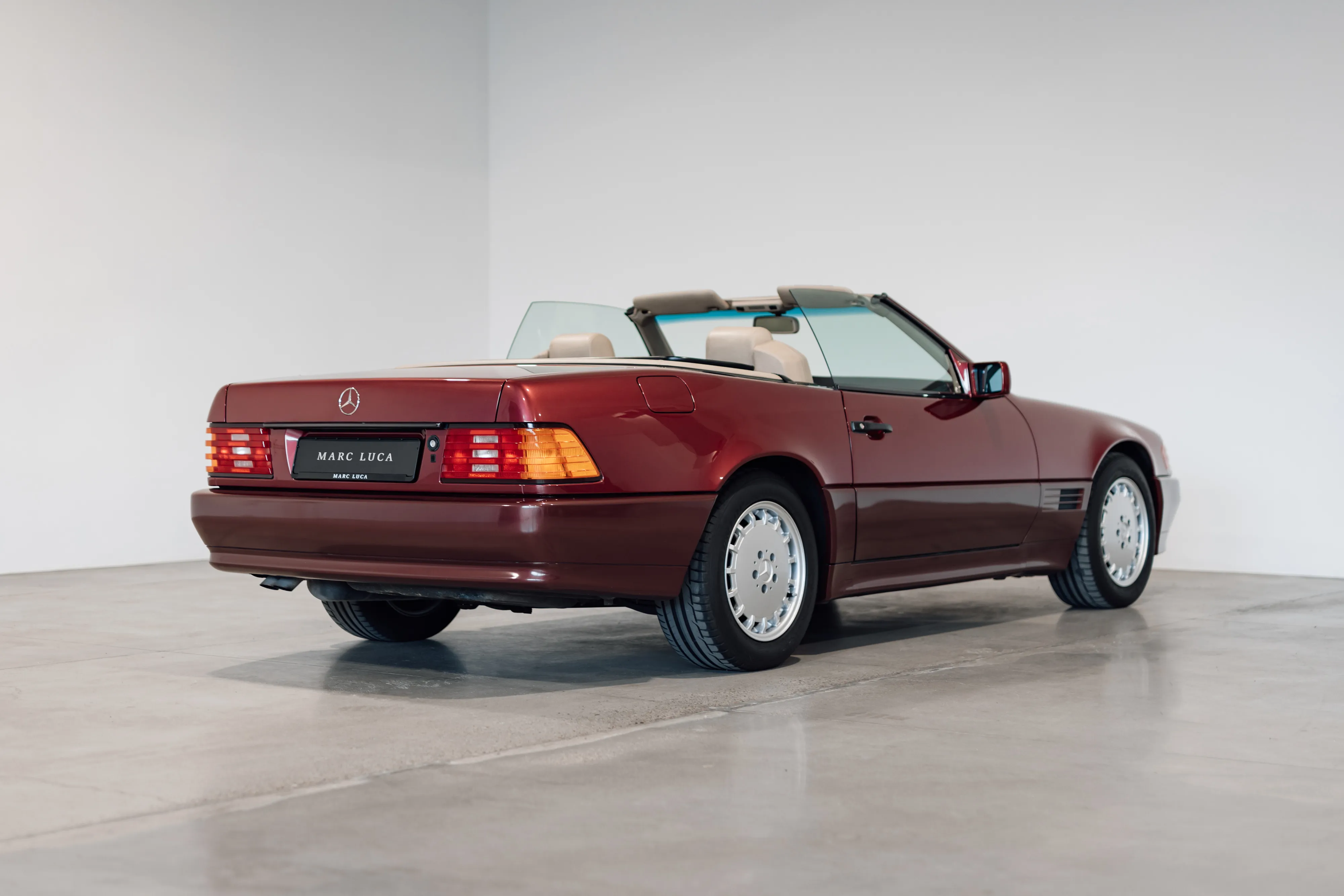 MB SL600